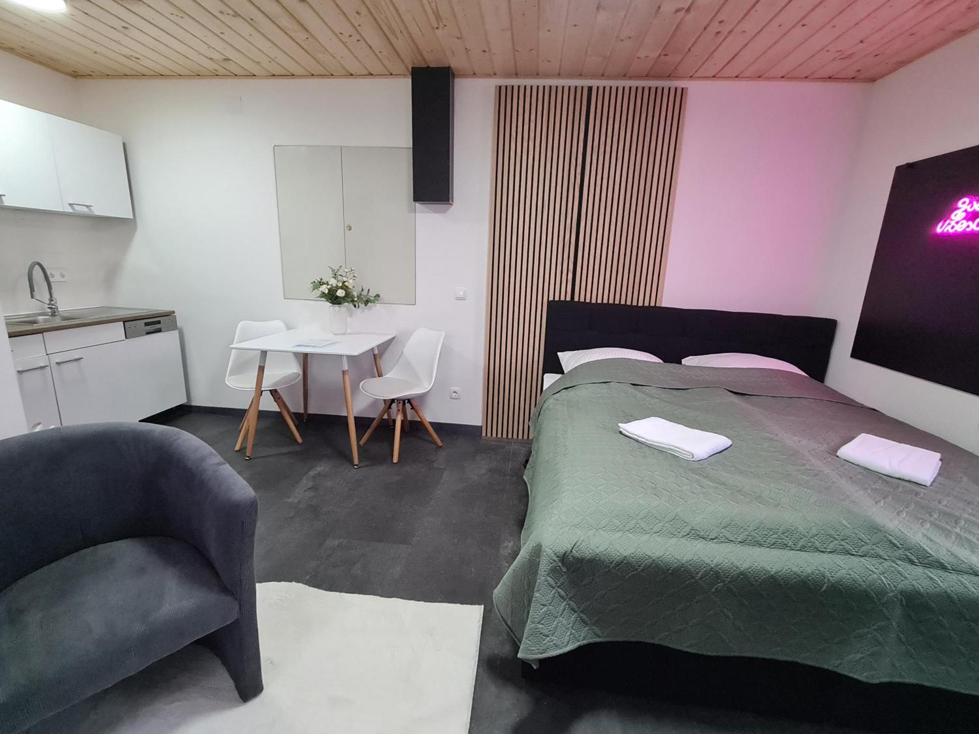 Theox No 11 Studio Apartment Fuer 2 Personen Heppenheim  Εξωτερικό φωτογραφία