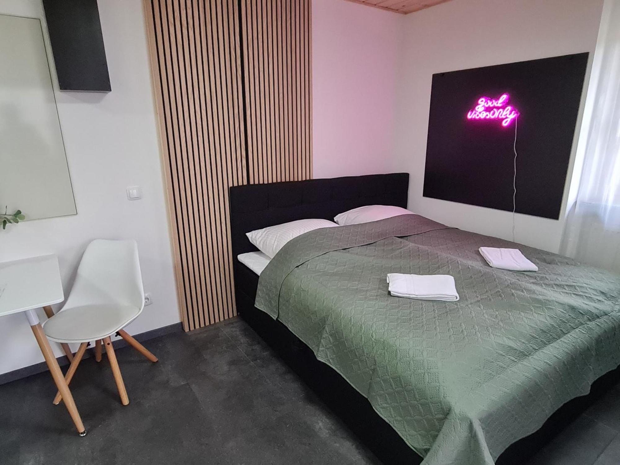 Theox No 11 Studio Apartment Fuer 2 Personen Heppenheim  Εξωτερικό φωτογραφία